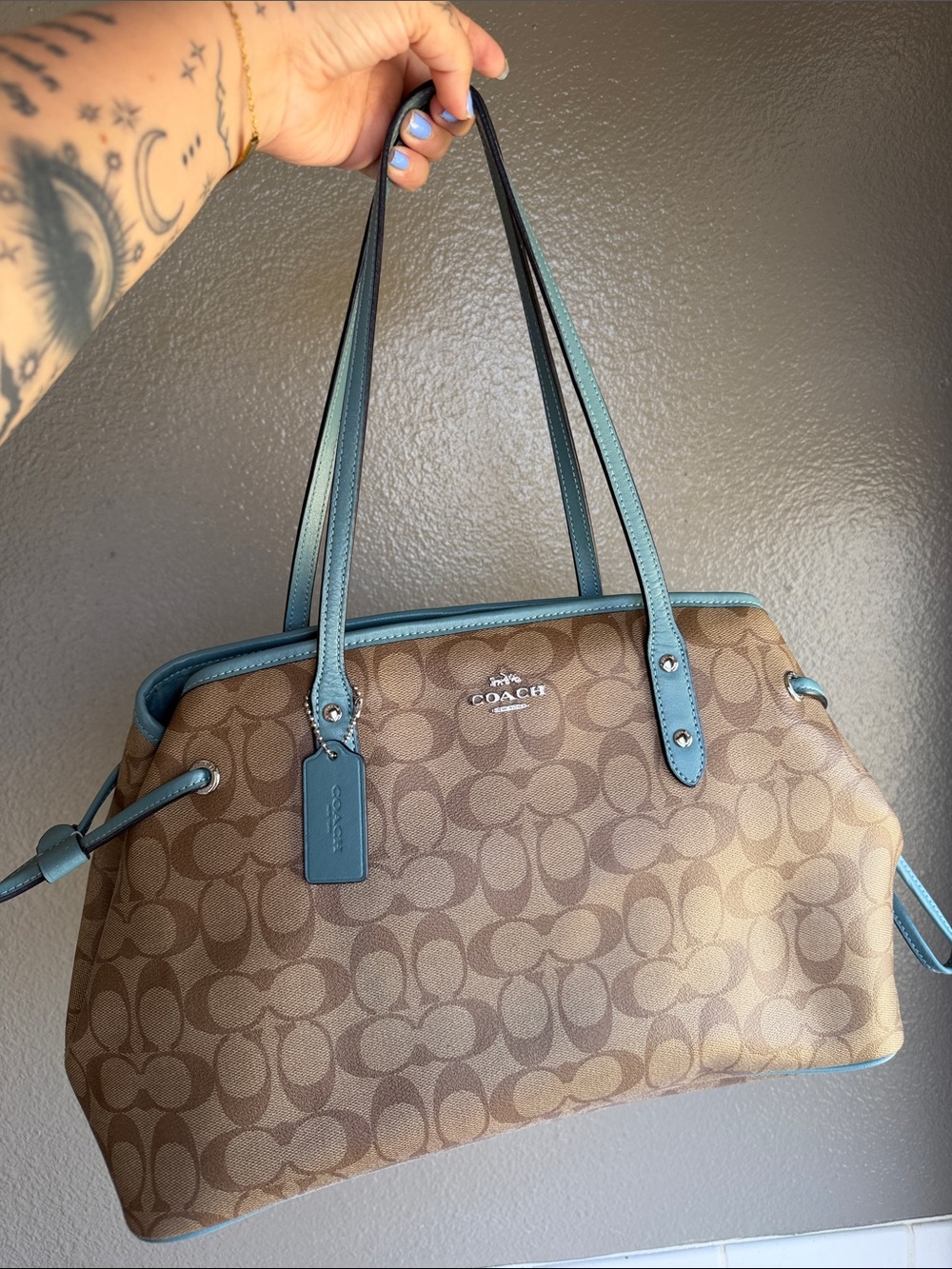 Coach Signature Drawstring Carryall Brown & Blue Shoulder Bag